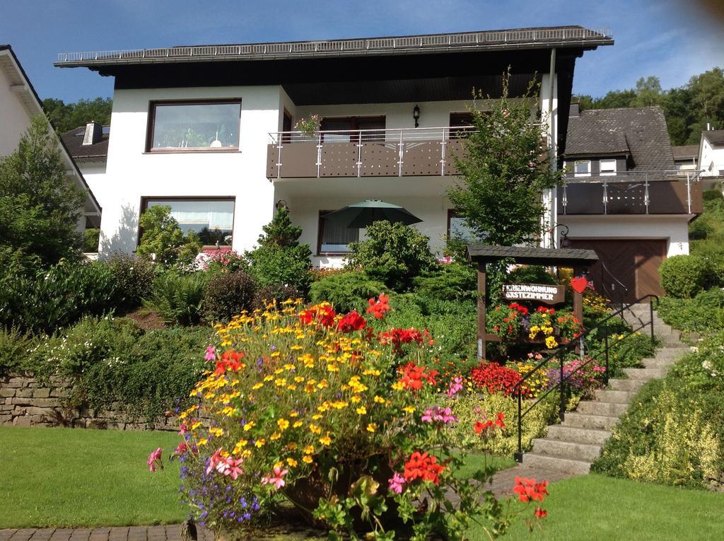 Haus Mittelberg Apartamento Olsberg Exterior foto